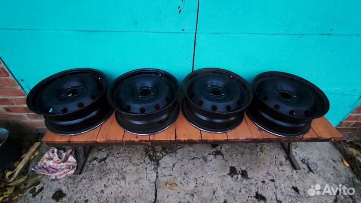 Диски R15 4x100 dia 60.1