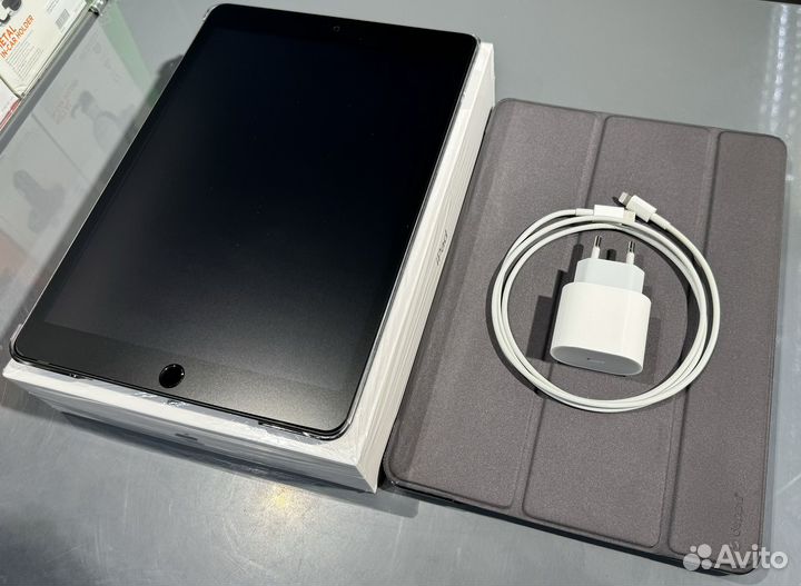 Apple iPad 9-го поколения 64 GB Space Gray