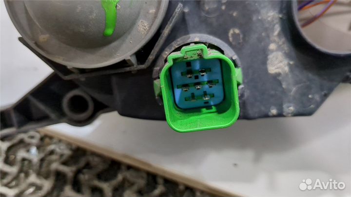 Фара (передняя) Ford Fiesta, 2000