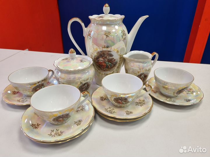 Чайный сервиз, Мадонна. На 4 персоны