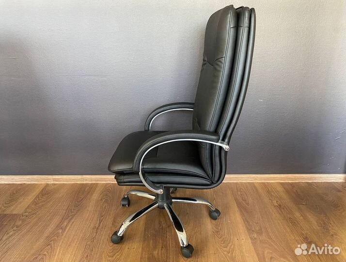 Офисное кресло. Доставка до двери