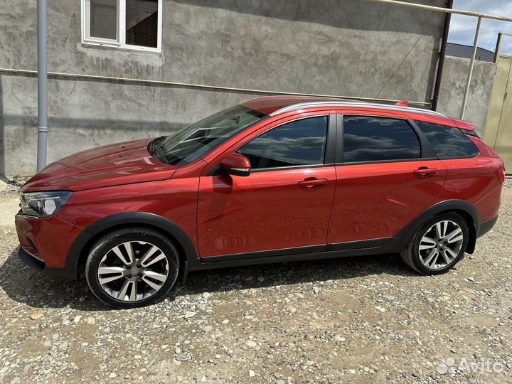 LADA Vesta Cross 1.8 AMT, 2019, 85 000 км