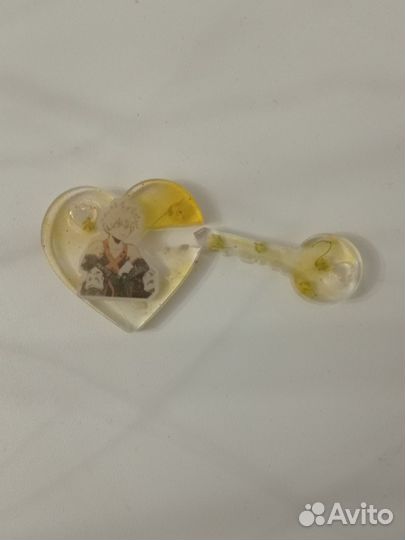 Брелок из эпоксидной смолы