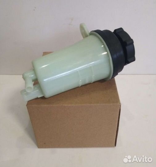 Форд Фокус 2 бачок гур