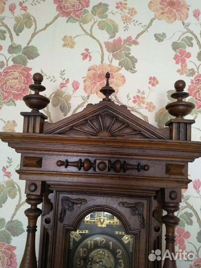 Редкие красивые Часы старинные С боем