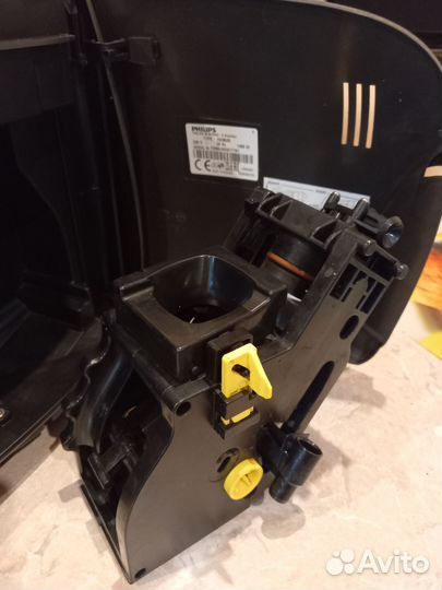 Кофемашина Philips HD8649 Saeco