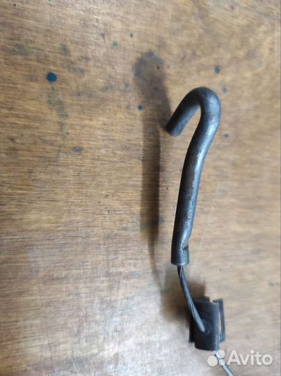 Трос капота москвич 2141