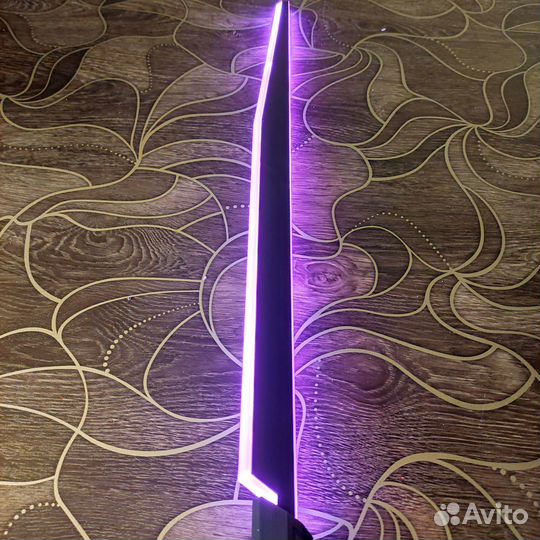 Световой меч мандалорца