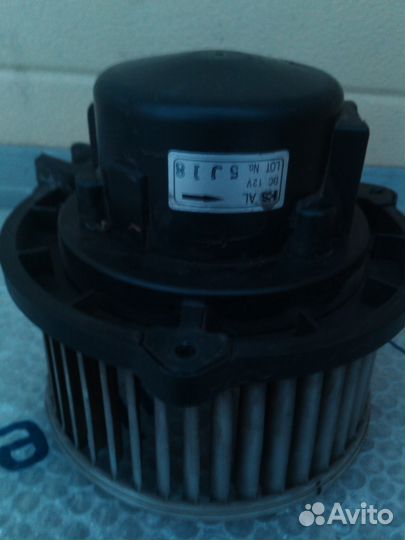 Киа Спортедж 1-мотор печки