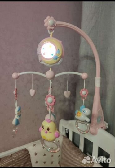 Мобиль для детской кроватки