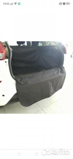 Защитная накидка в багажник для перевозки грузов
