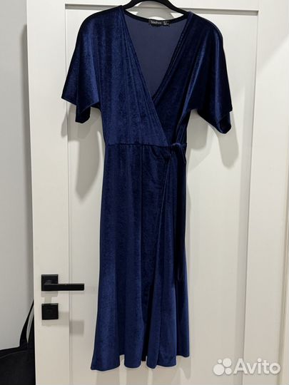 Бархатное платье