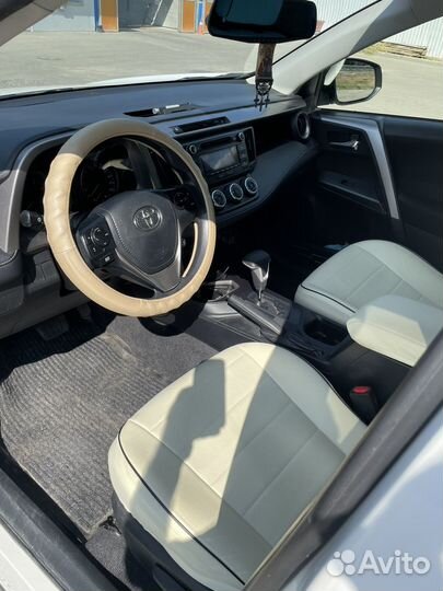 Toyota RAV4 2.0 CVT, 2015, 123 000 км