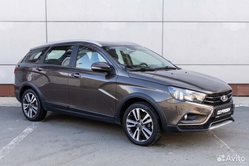 ВАЗ (LADA) Vesta Cross 1.8 AMT, 2018, 77 430 км