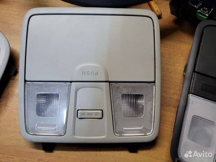 Kia ceed jd- плафон салонный