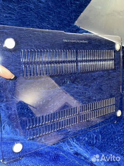 Чехол-накладка на MacBook