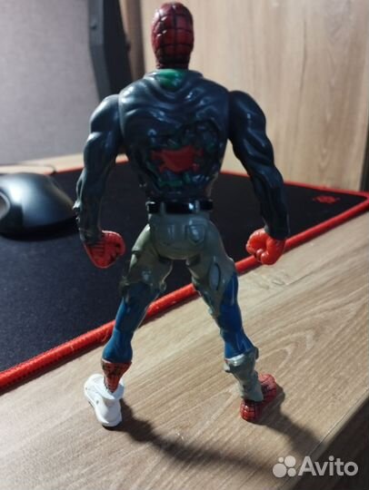 Spider man classics фигурка
