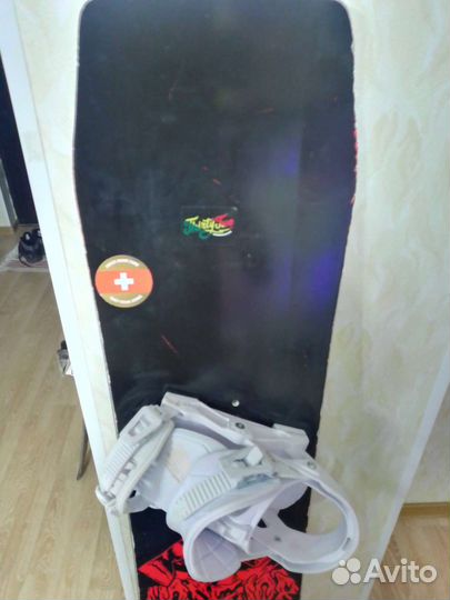 Сноуборд lobster, крепления now