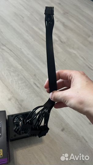 Блок питания Cooler Master SFX 750 Gold