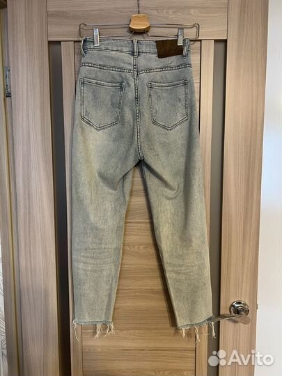 Джинсы