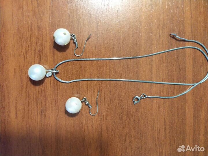 Серьги и кулон