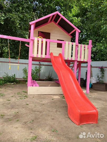 Детский домик на сваях