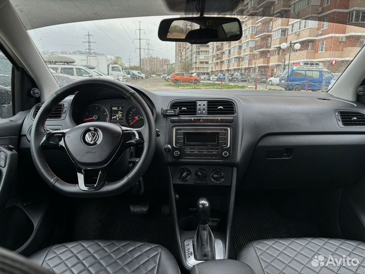 Volkswagen Polo 1.6 AT, 2016, 130 000 км