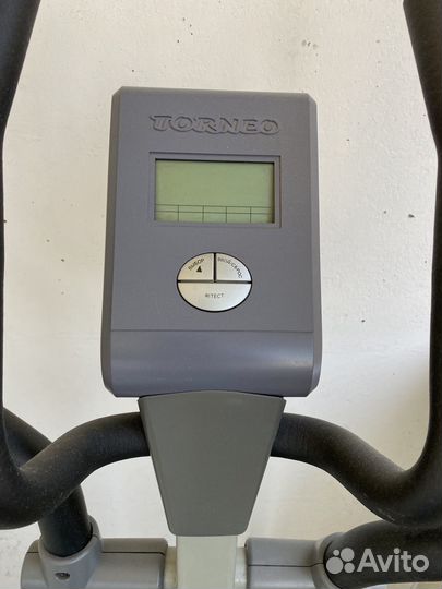 Эллиптический тренажер Torneo Festa C-307