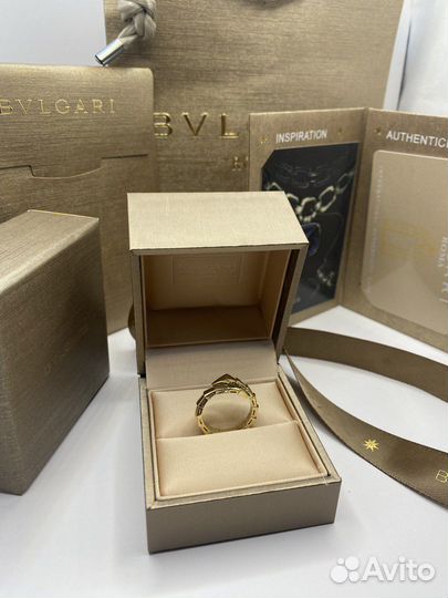 Золотое кольцо булгари serpenti viper
