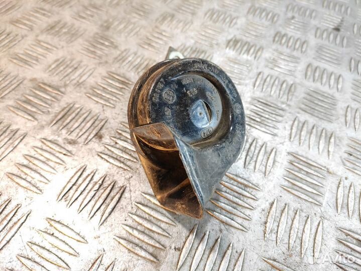 Сигнал звуковой Nissan Navara d40