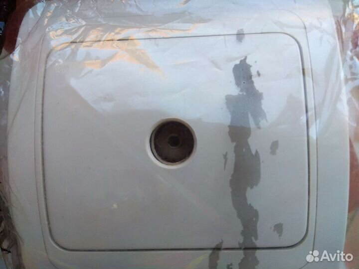 Розетка для антенны телевизионная EKF новая