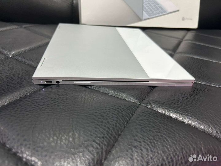 Планшет - Ноутбук Google PixelBook 8/128