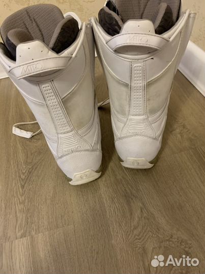 Сноубордические ботинки