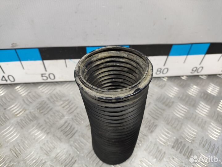 Б/У Пыльник переднего амортизатора Audi Q7#003