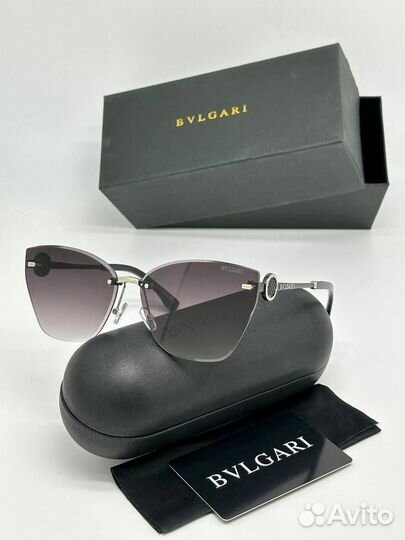 Солнцезащитные очки