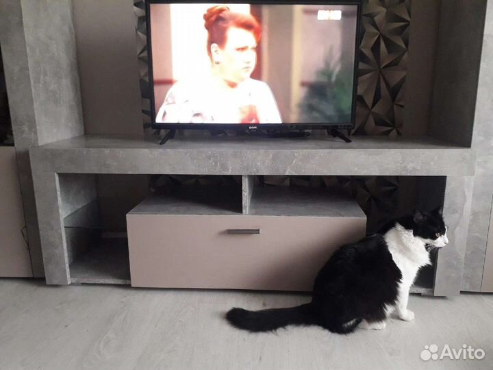 Тумба под тв