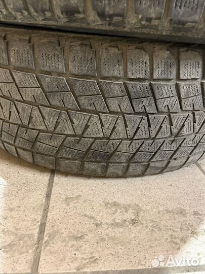 Bridgestone Blizzak DM-V1 255/55 R18