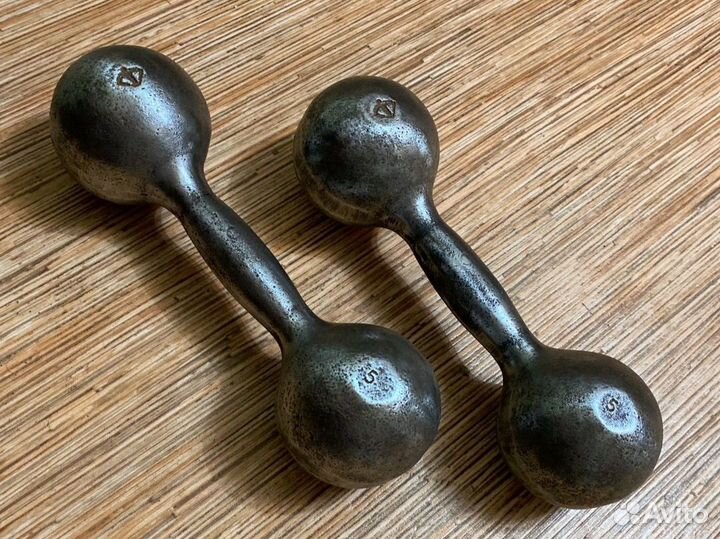 Гантели по 5 кг- 2 шт