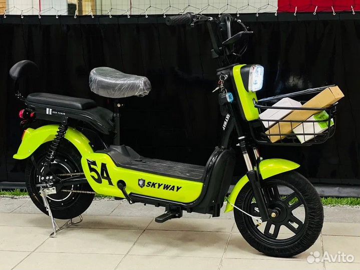 Электроскутер SKY WAY 54, шлем в подарок