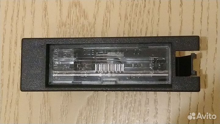 Фонарь (плафон) подсветки номерного знака Opel