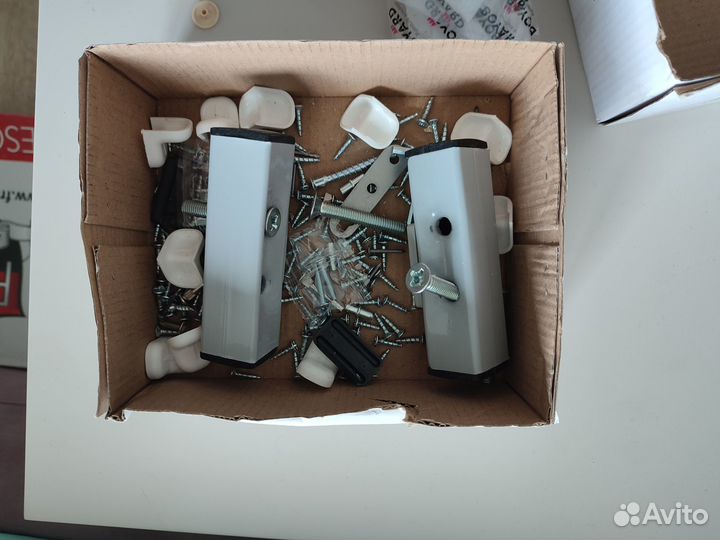 Зеркало настенное 100x75