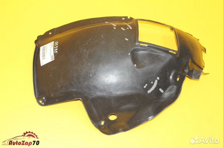 Подкрылок передний левый Opel Astra H