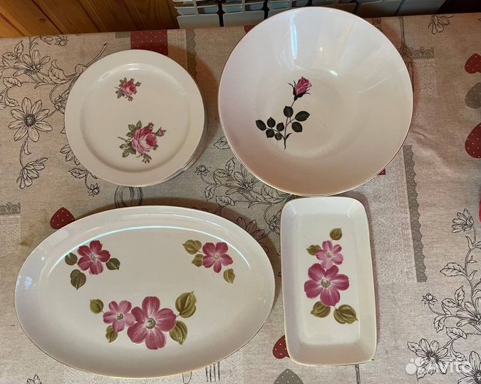 Набор столовой посуды