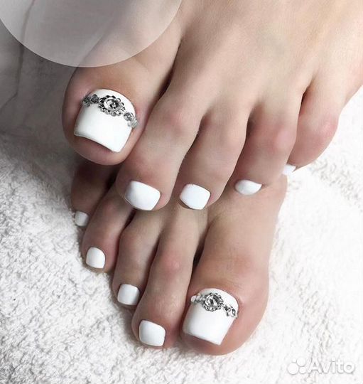 Мастер маникюра и педикюра