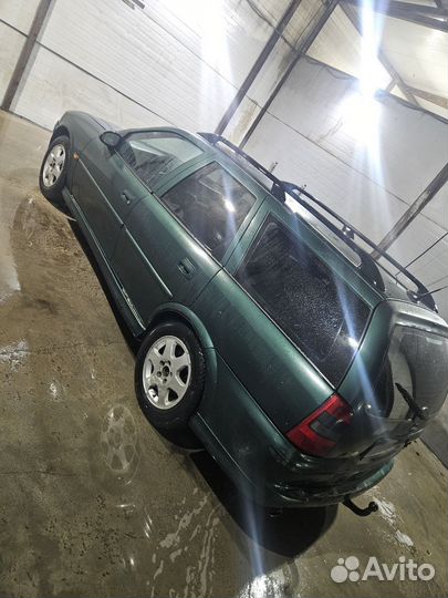 Opel Vectra 2.2 МТ, 2001, 412 500 км