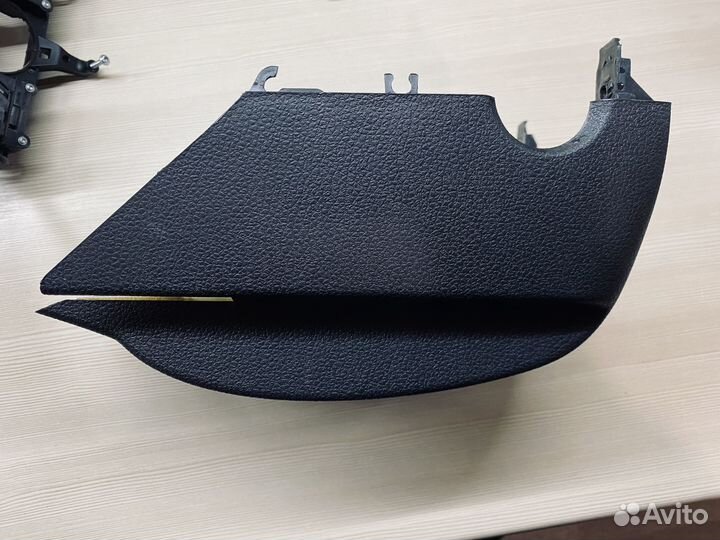 Подрулевой переключатель с нижним кожухом VAG