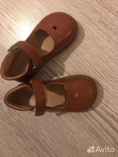 Туфли для девочки 25 размер