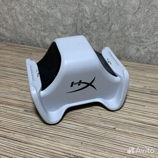 Док-Станция Hyper X для PS5 Джойстиков