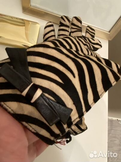 Перчатки новые кожа пони Dents