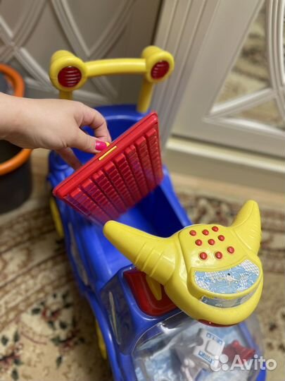 Машинка-каталка